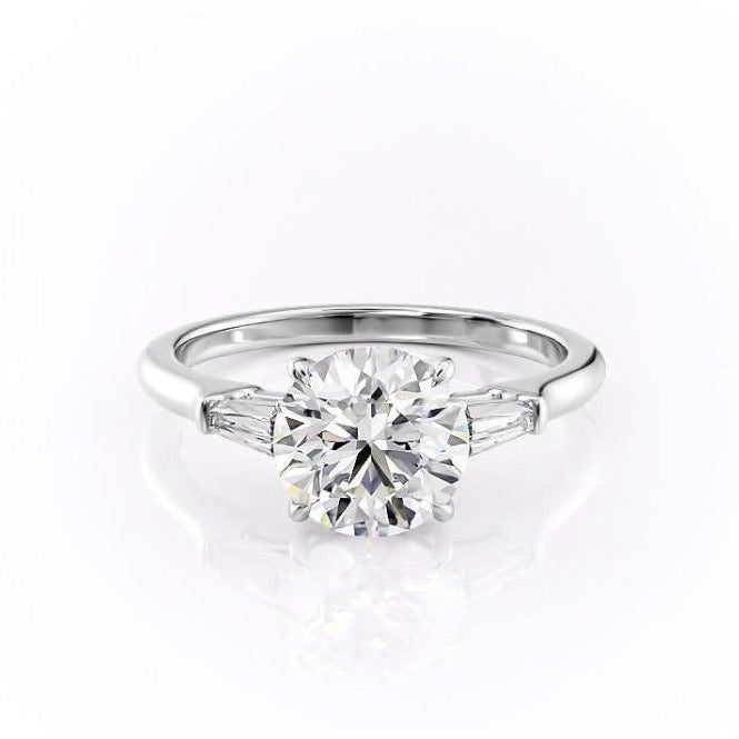 Round Cut Lab Diamond, Traditional Classic Design