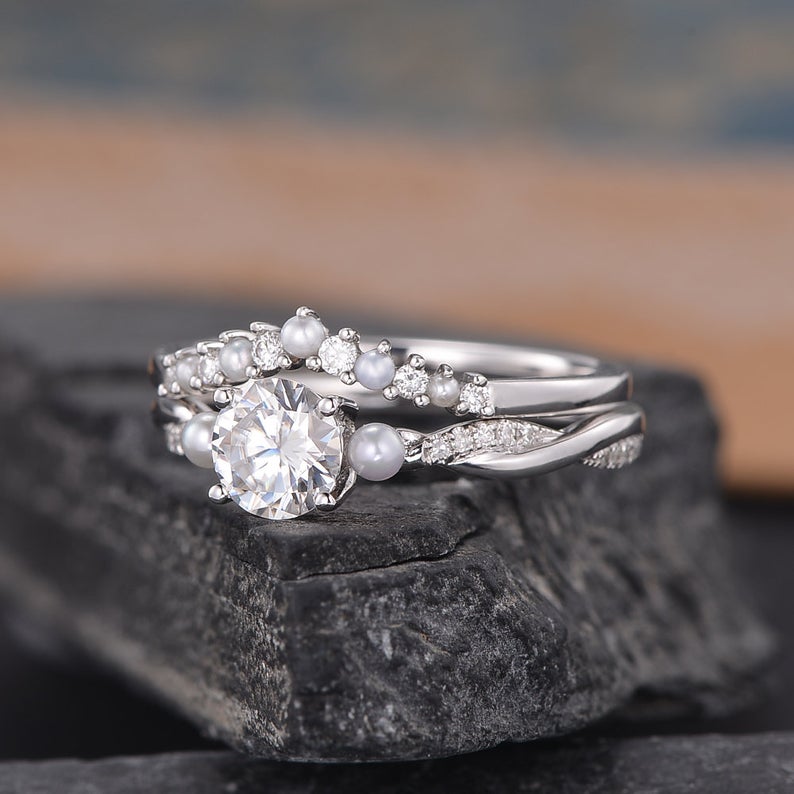 Round Cut Lab Diamond and Silver Pearl Ring set