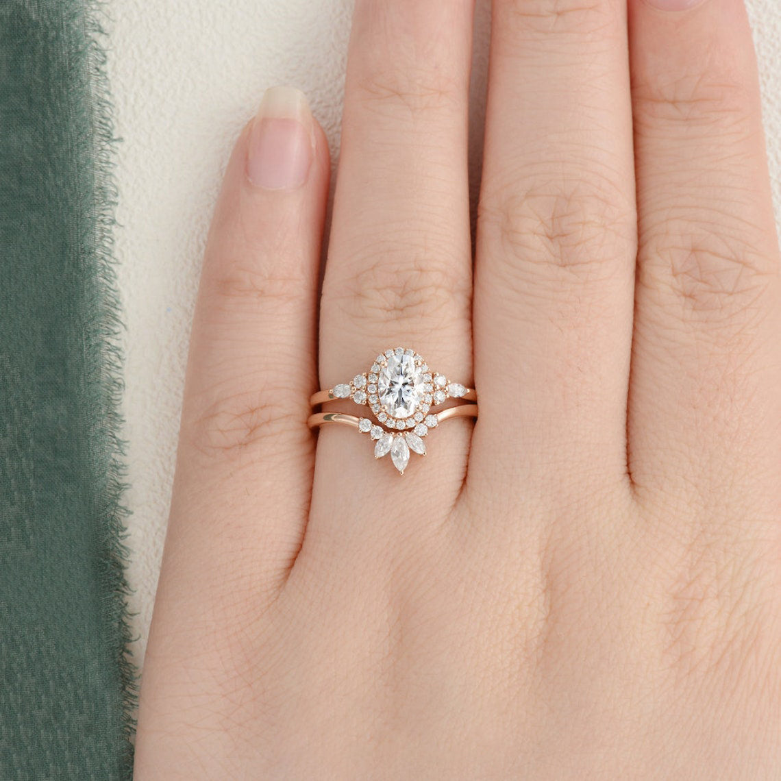 Bridal Ring Set, Oval Cut Center Stone