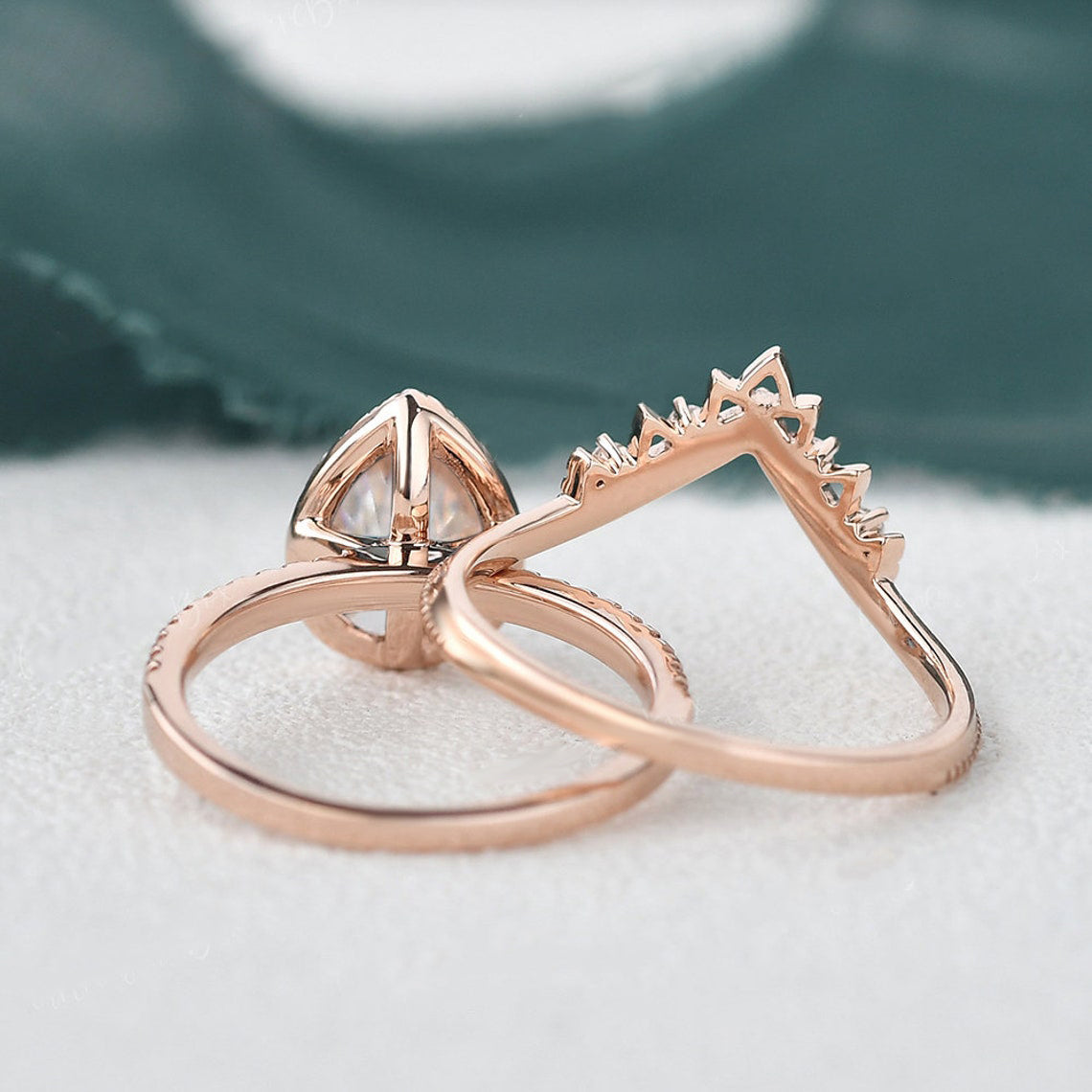 Vintage Style Bridal Ring Set, Pear Cut Center Stone